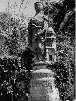 Statue de Saint Barbe, prs de l'ancienne Croix de Penfel