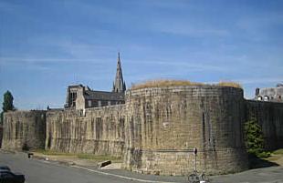 Chateau de Pierre II  Guingamp